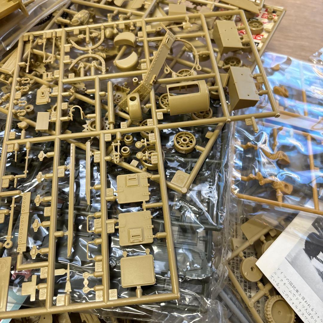プラモデルパーツセット 1/35スケール100サイズ満タン0123o98