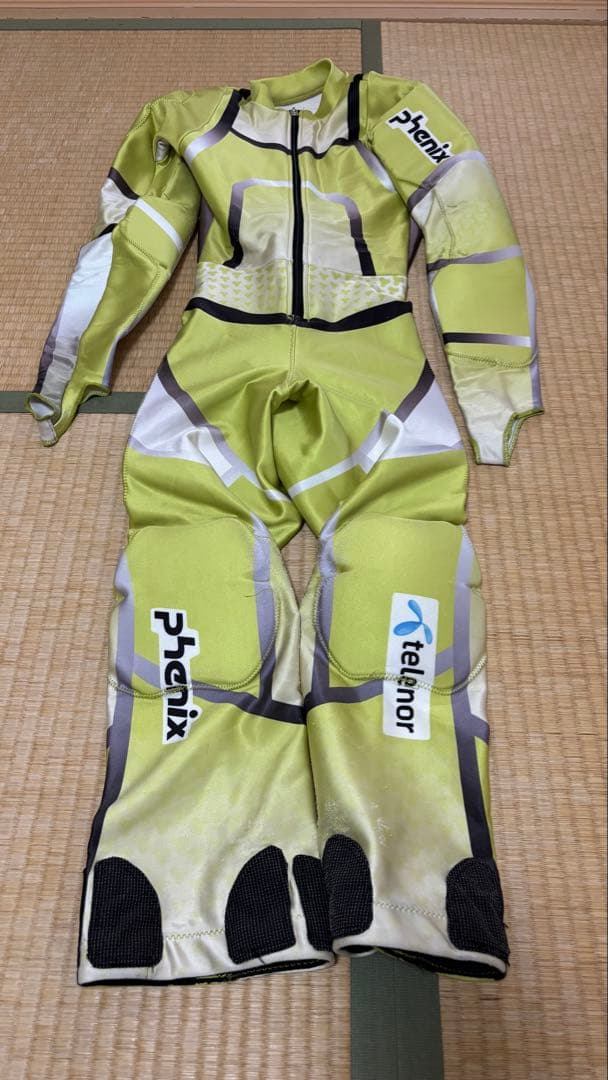 Phenix フェニックス　レーススーツ　ワンピ　黄色