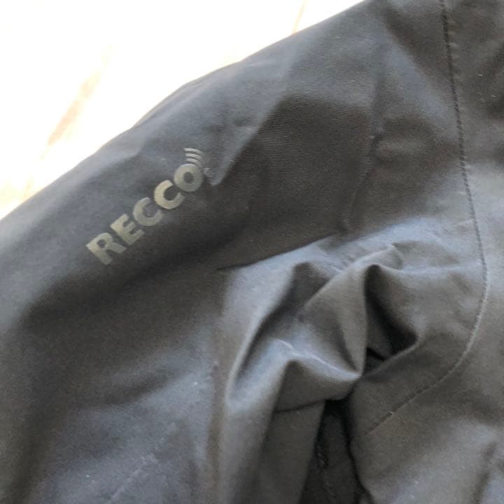 美品！ナパピリ napapijri スノボ　RECCO サイズS相当