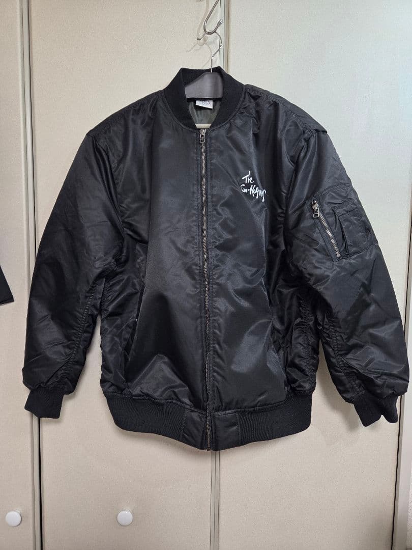 JAMBO JAPAN ジャンパー ᒪサイズ クロマニヨンズ