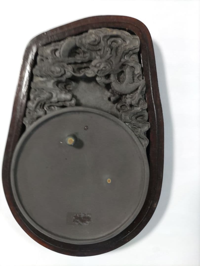 茶系黒色のドラゴン彫刻付き端渓の硯箱