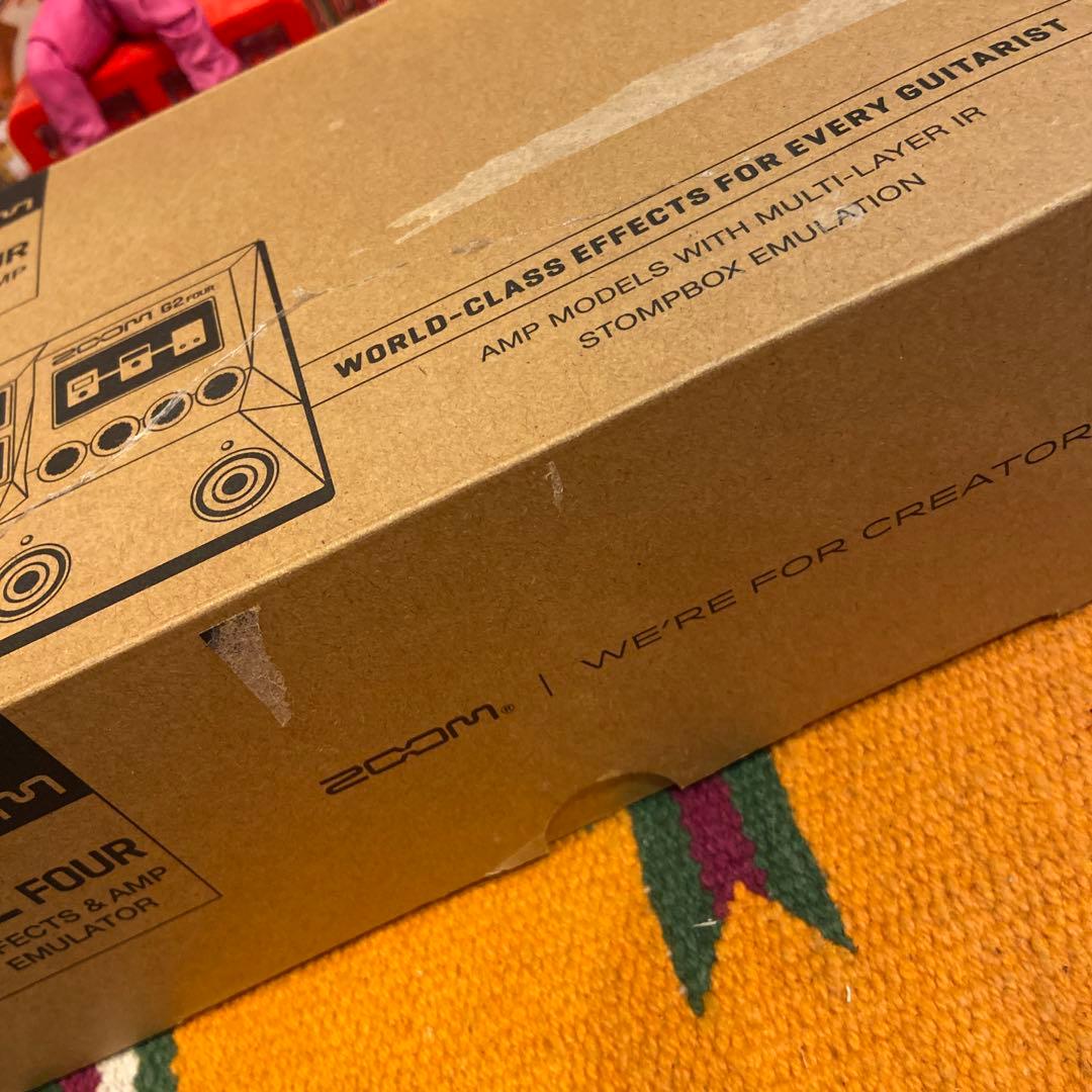 ZOOM G2 FOUR　傷なし　極美品　値下げ不可