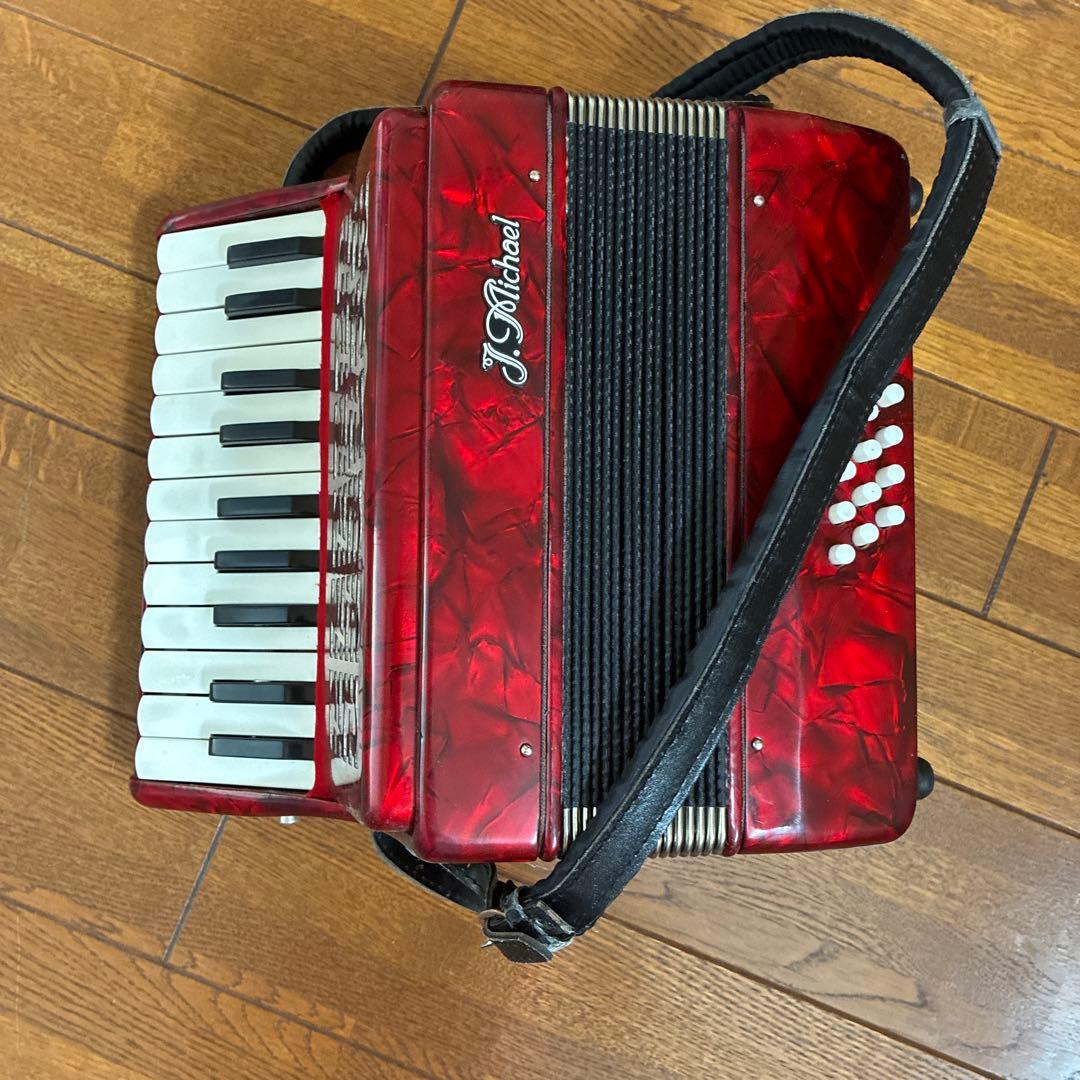 J.Michael アコーディオン 赤