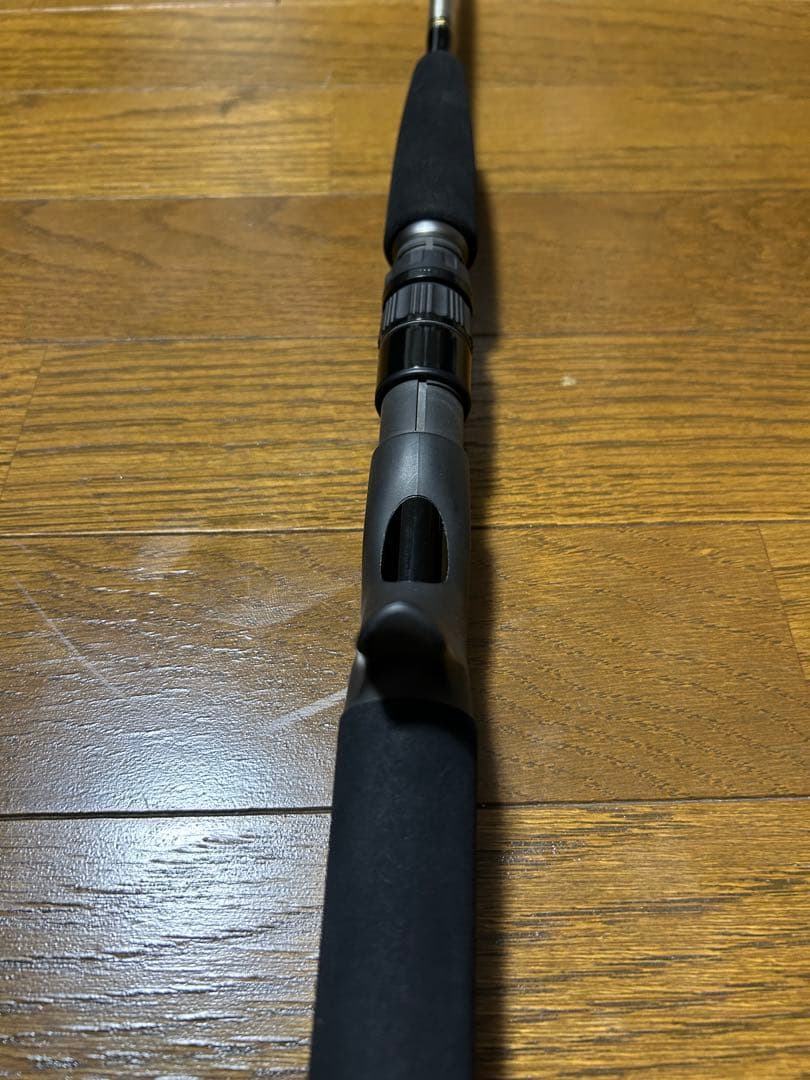 MCワークス　デュアルエッジ　603LR/B ベイトモデル　黒×金