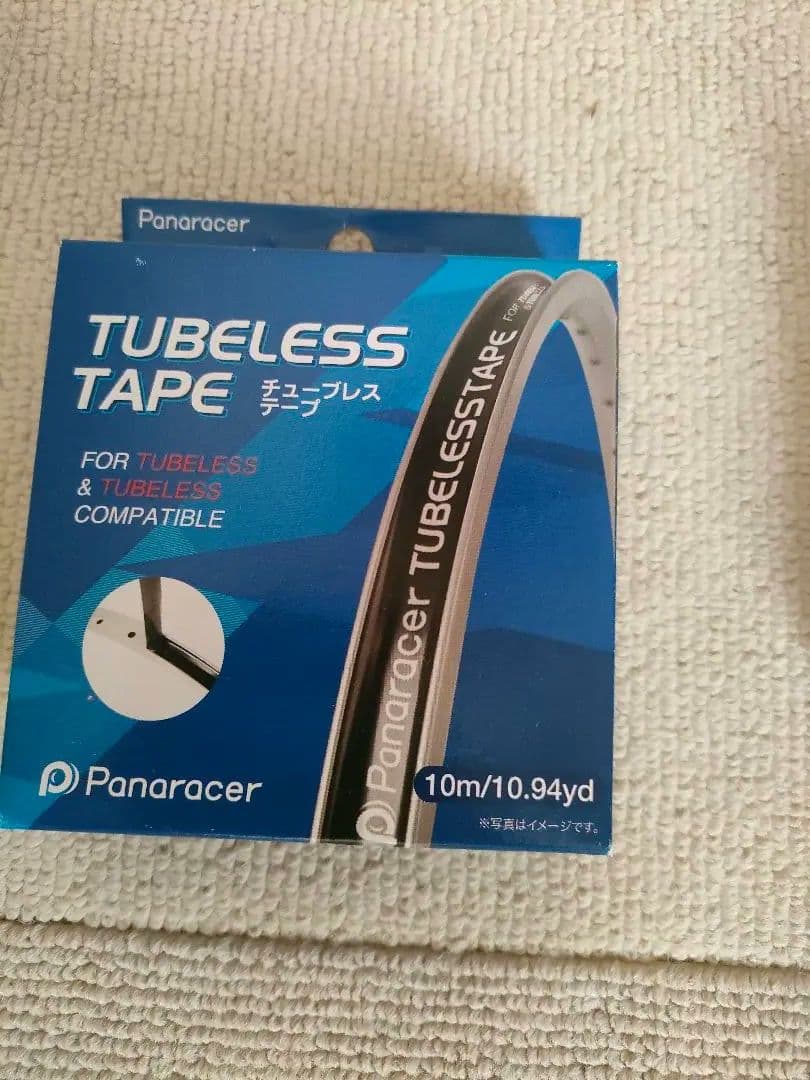 【未使用】カーボンホイール700C（ディスク）＋タイヤ（チューブレスレディ一式）