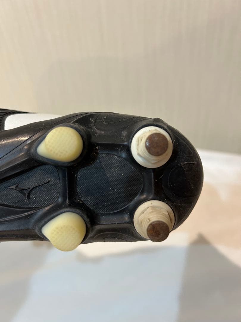 Mizuno サッカースパイクシューズ ホワイト/ブラック/レッド