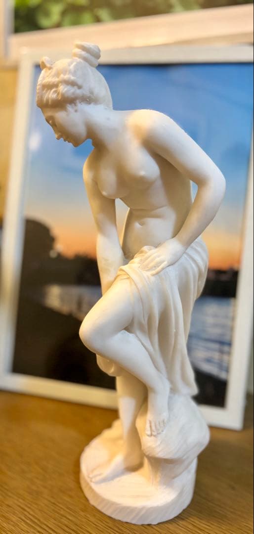 お値下げ！　格安　クラシック女性像 大理石製 約30cm