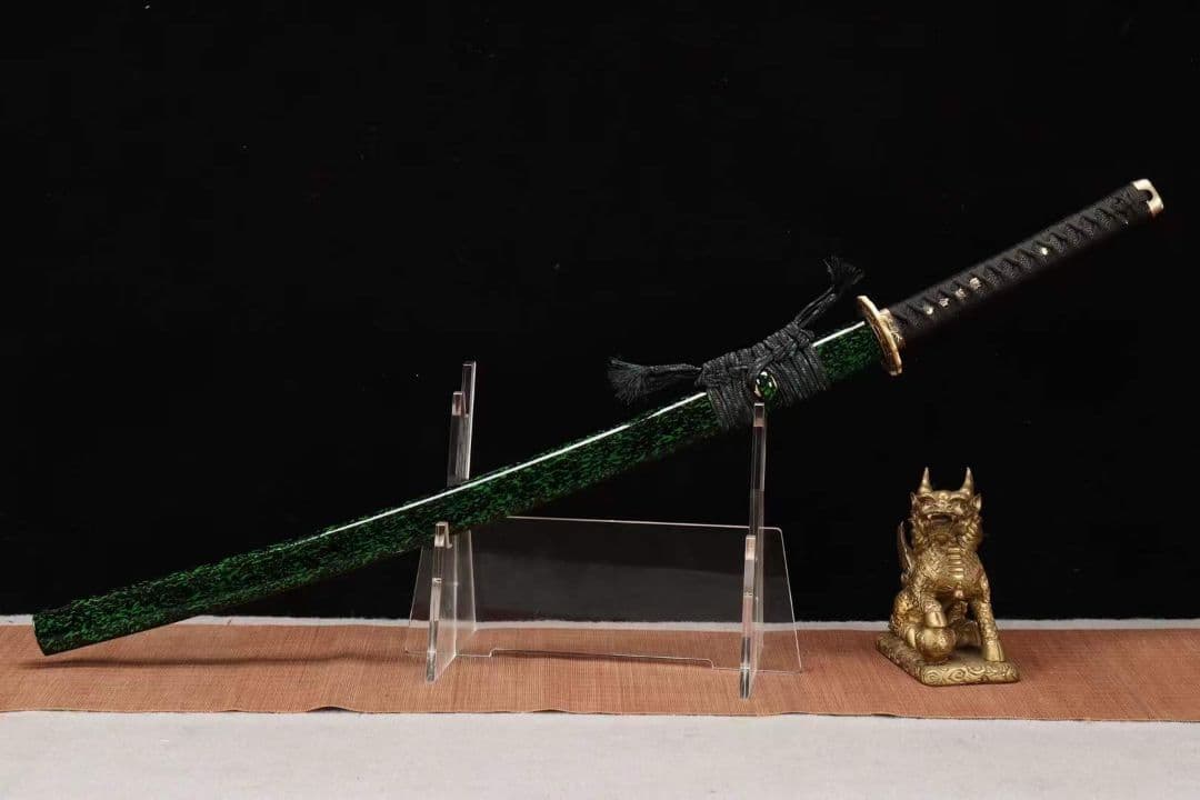 【武士一梅の花】古兵器 武具　刀装具　日本刀　模造刀 居合刀