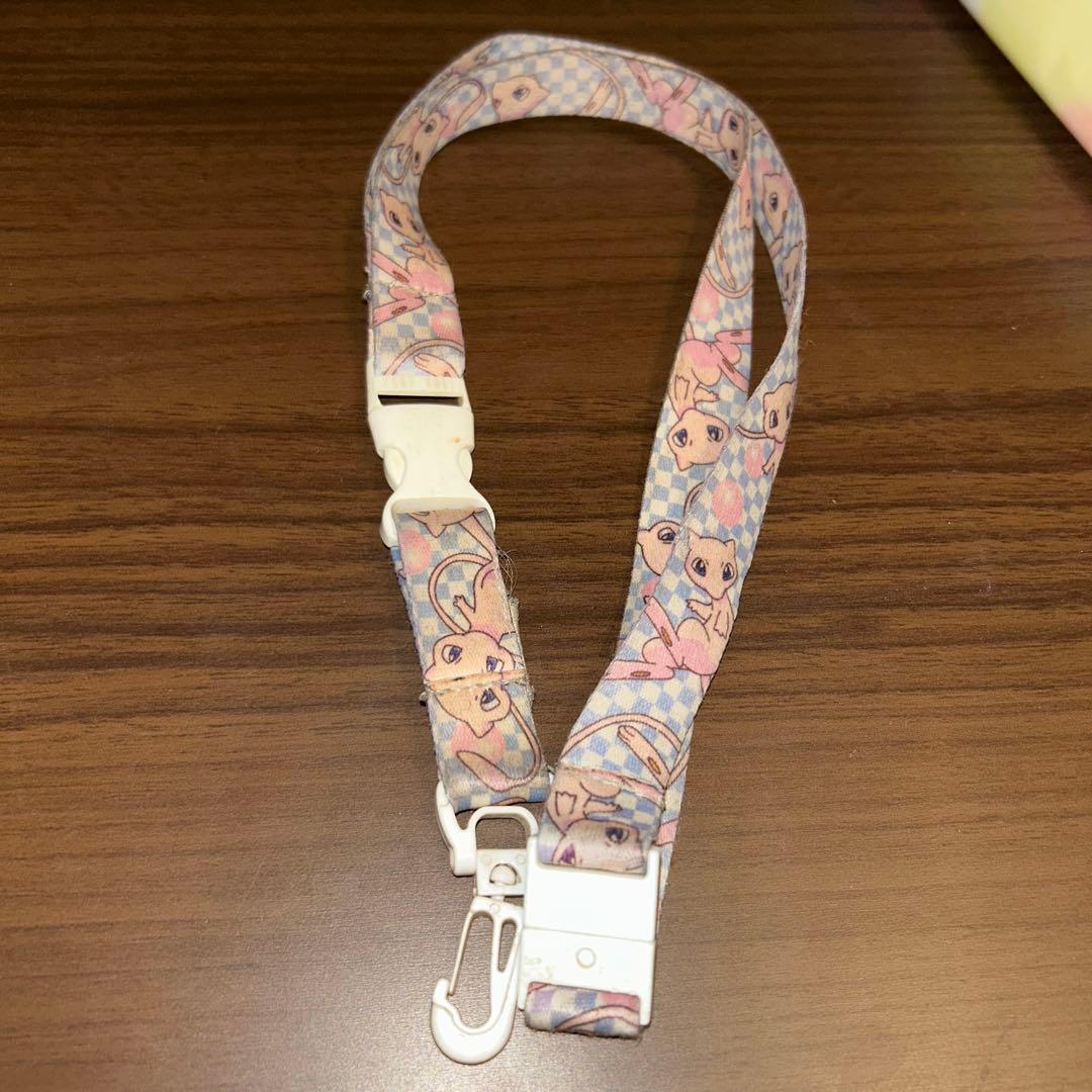 【超激レア】ポケモン ミュウ ネックストラップ