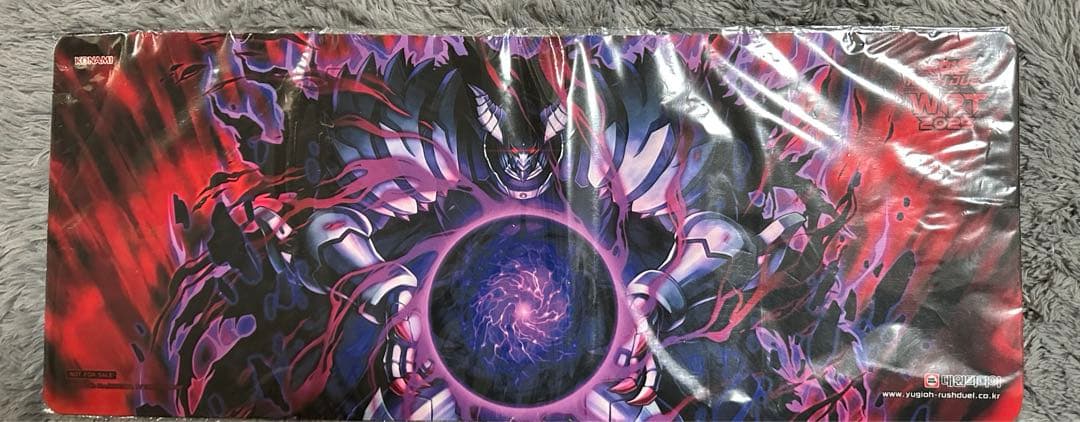 邪帝ガイウス　ハーフ　プレイマット　未開封