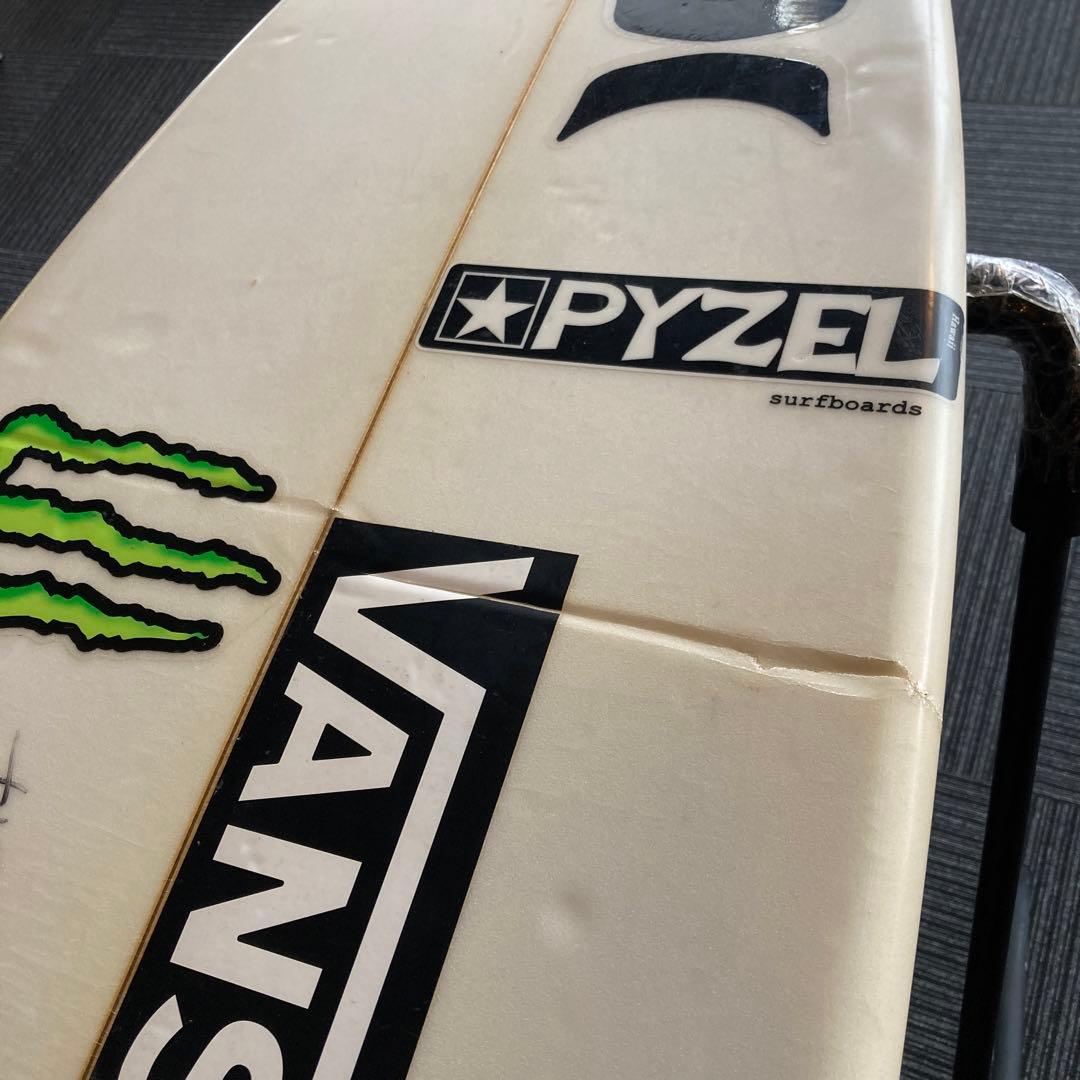 【John John Florence使用ボード 送料込に変更可】PYZEL6'