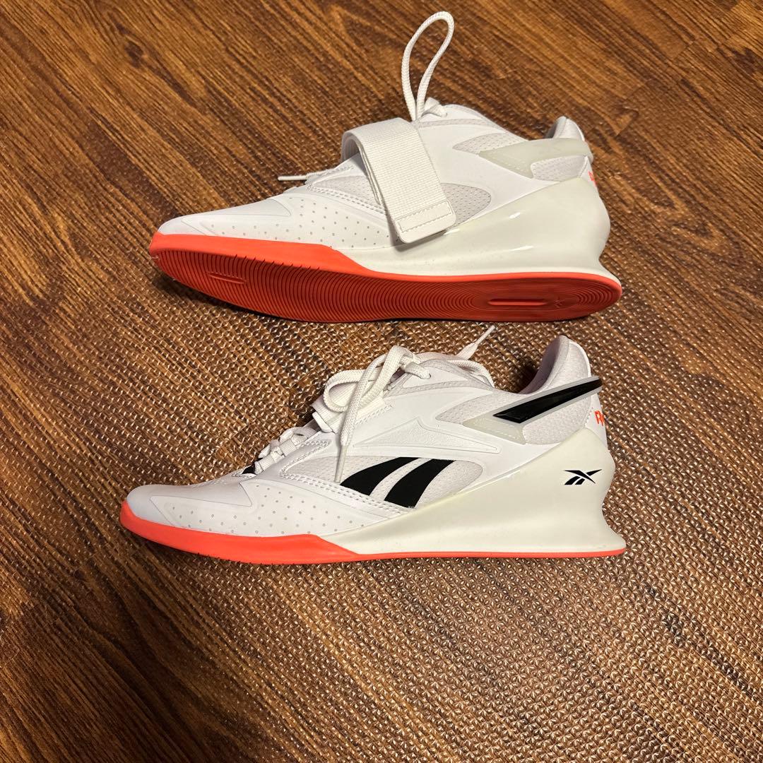 リーボック　レガシー リフター III 27.5 ホワイト　ポンプ仕様