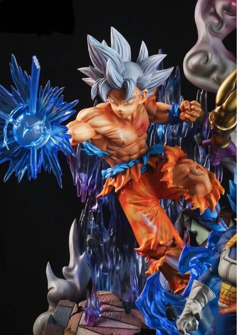 【新品】ドラゴンボール 孫悟空 ベジータ フリーザ 17号 ガレージキット