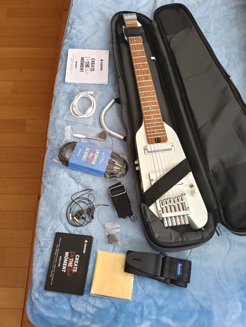 ギター DONNER HUSH X PRO ホワイト