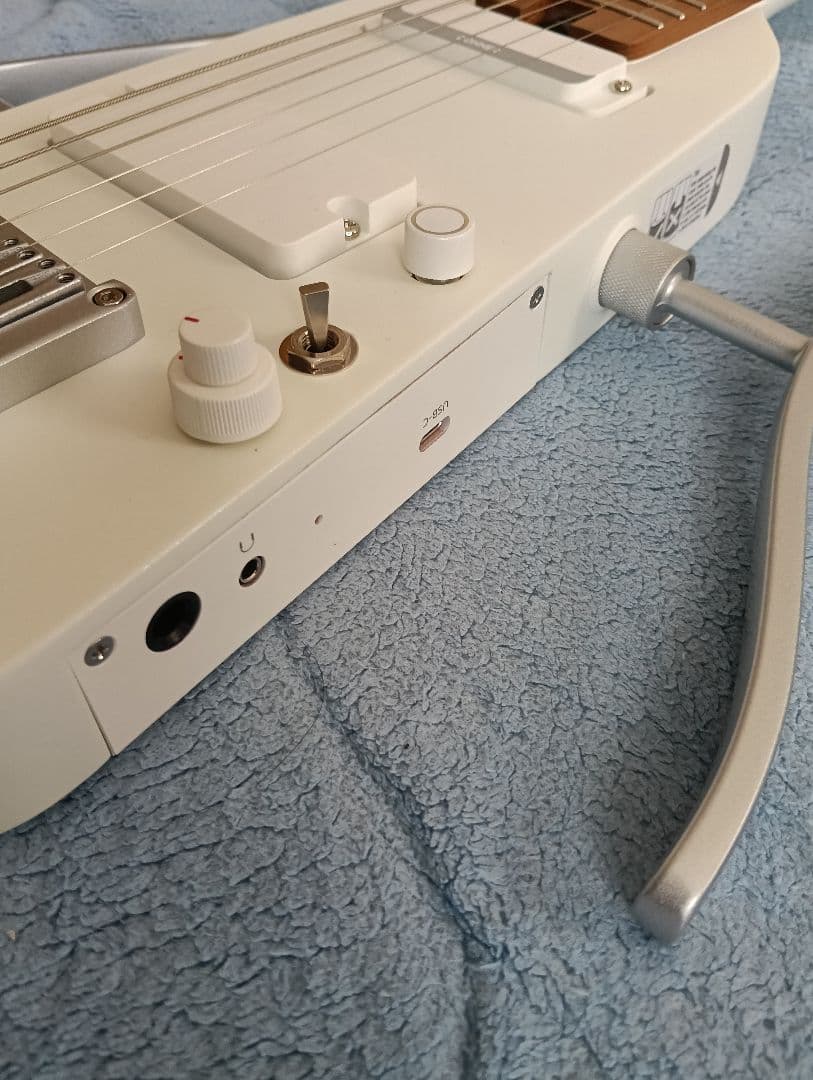 ギター DONNER HUSH X PRO ホワイト