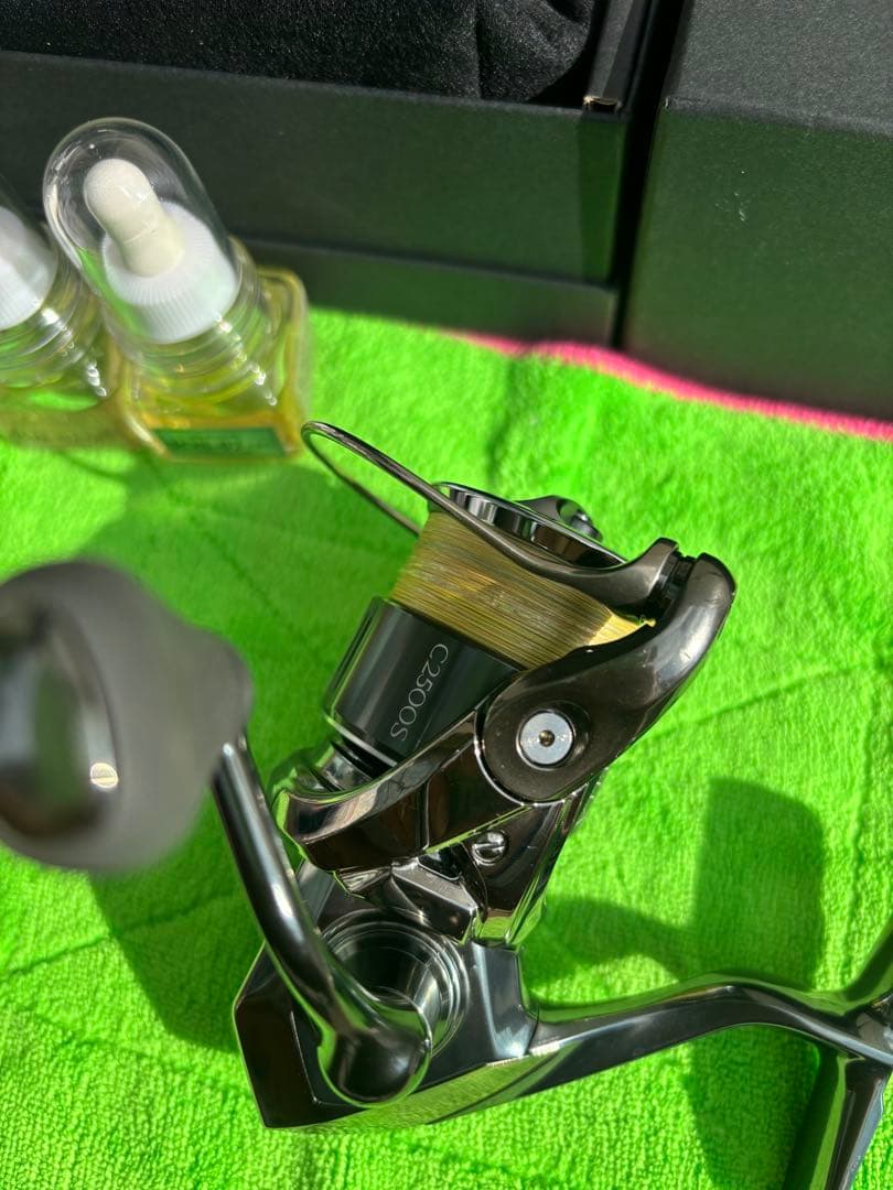 22STELLA C2500S 美品 シマノ最高峰リール エギング