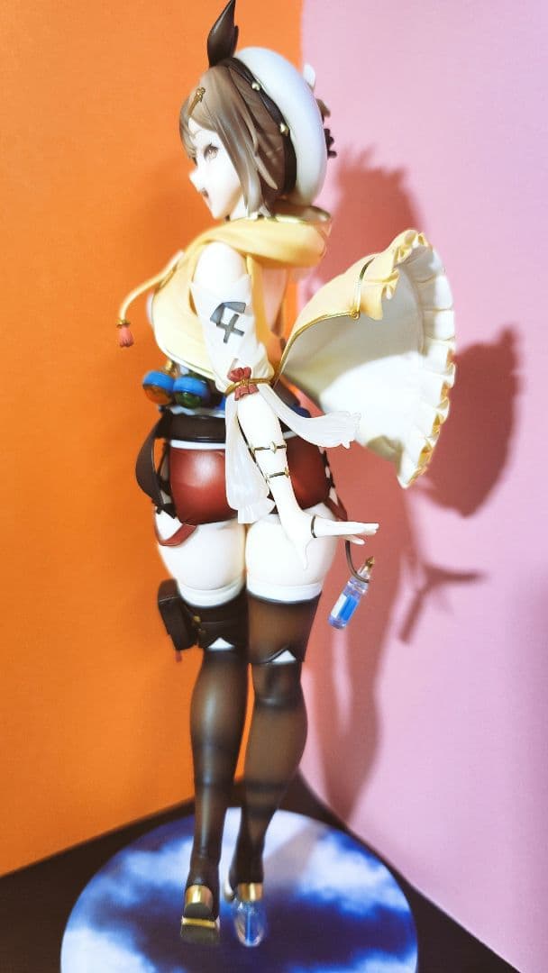 り*お様 ライザのアトリエ　ライザ　1/7 フィギュア アルター