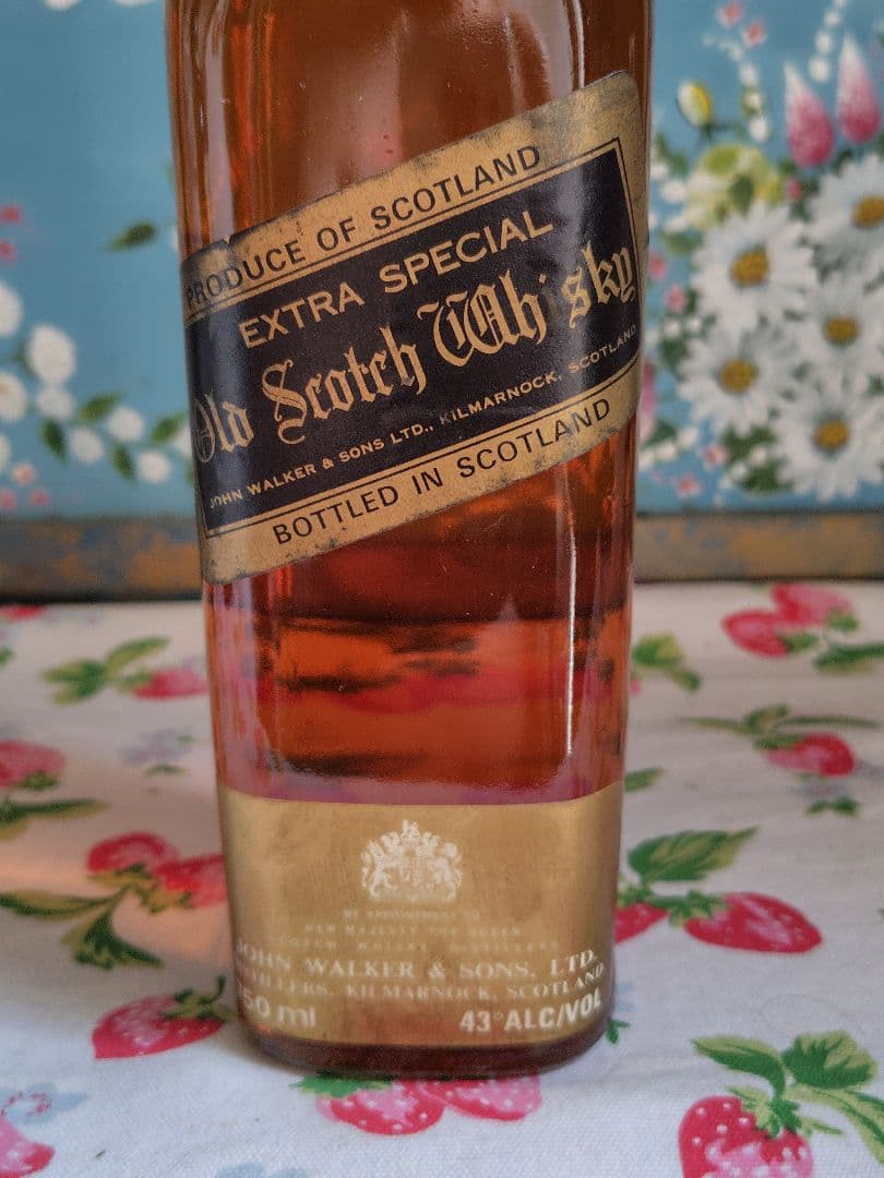 未開封　ジョニーウォーカー ブラック　金キャップ 白紋章　黒ラベル　古酒　希少