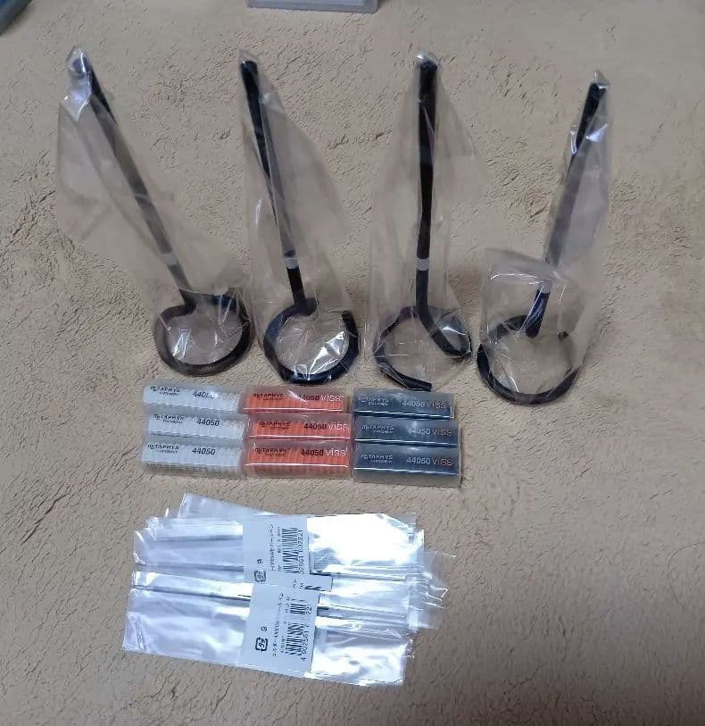 メタフィス　コルダ・デスクペン　43050　ブラック　4本　消しゴム　替芯付