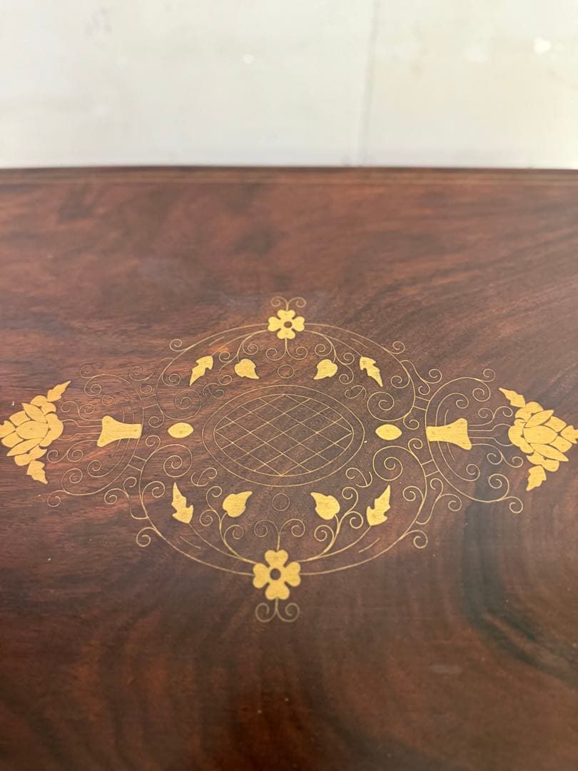 n*&様 【引き取り可】 ローズウッド製の装飾収納箱　ねこあし　猫足