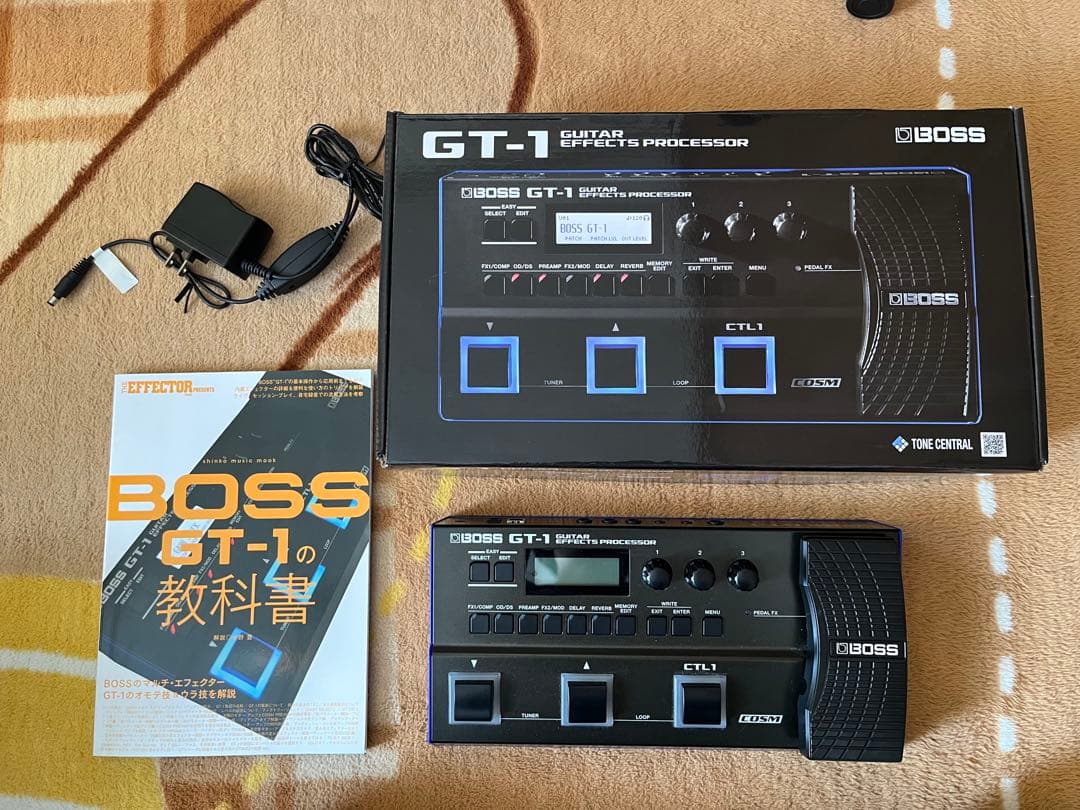 BOSS gt-1本体、 ACアダプタ PSA-100S、gt-1の教科書