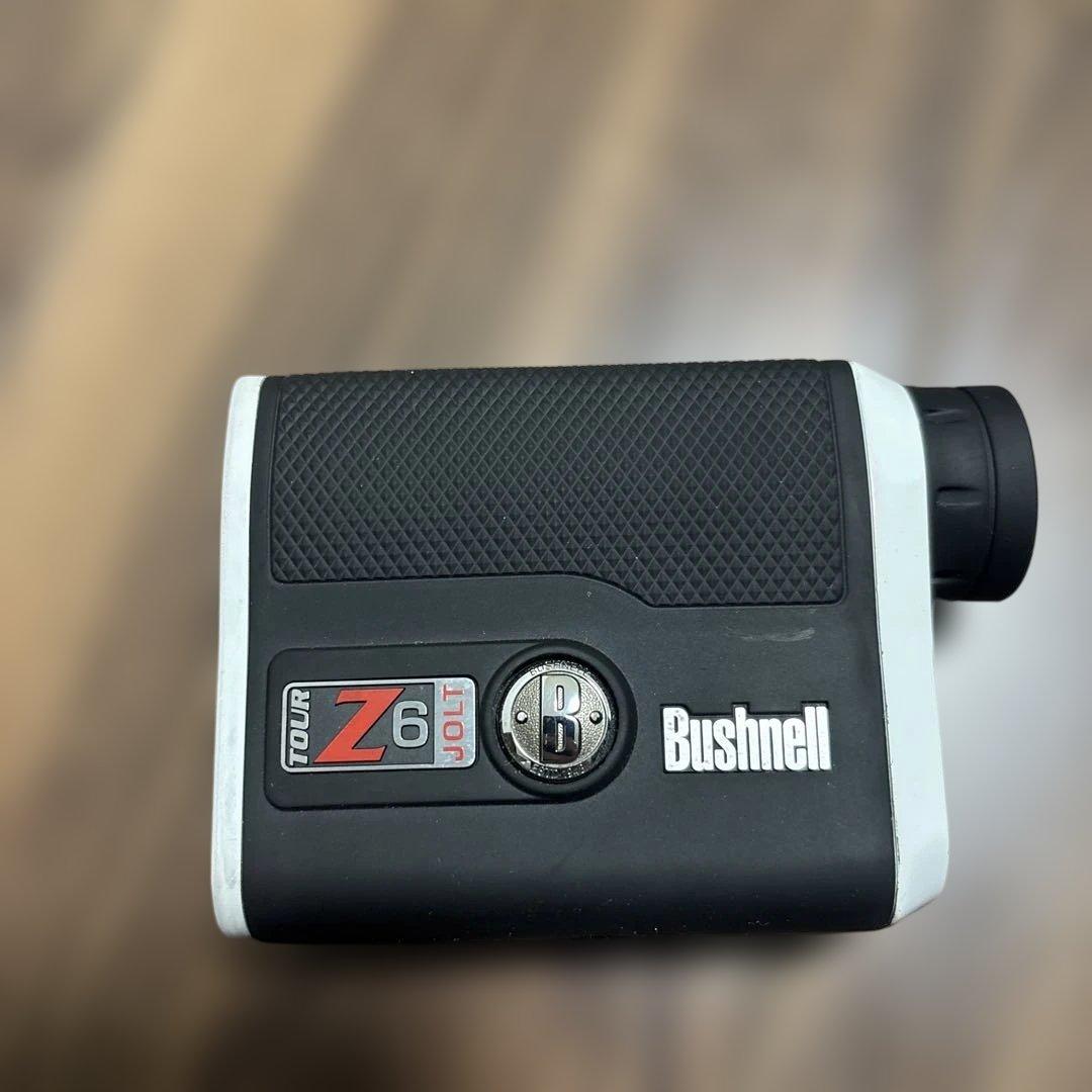 Bushnell Tour Z6 ゴルフ用距離計 ケース付き