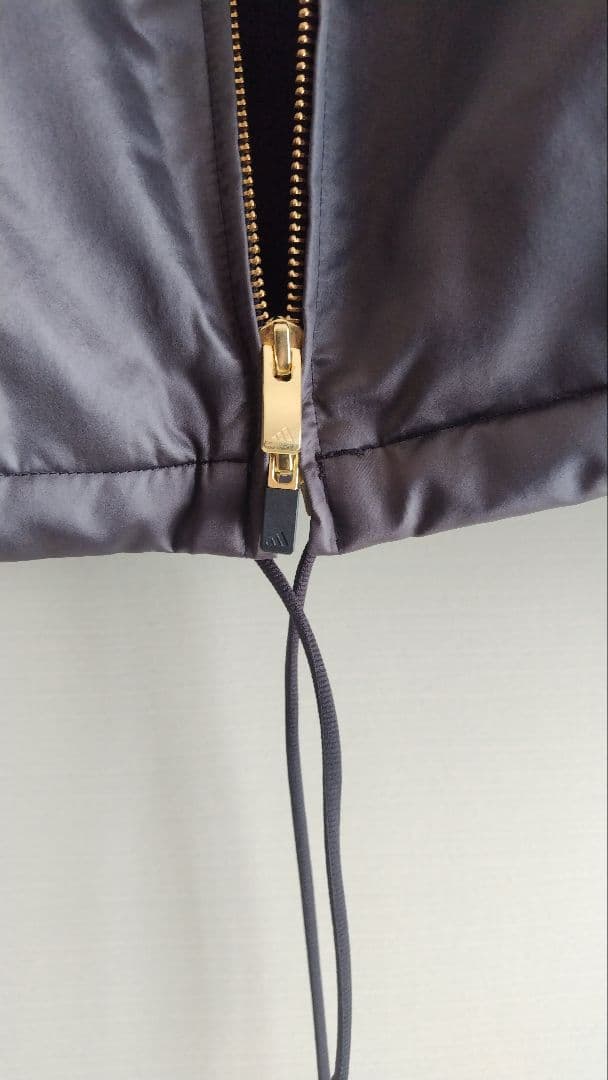 adidasセットアップ上下ウインドスーツ、ブラックゴールドL