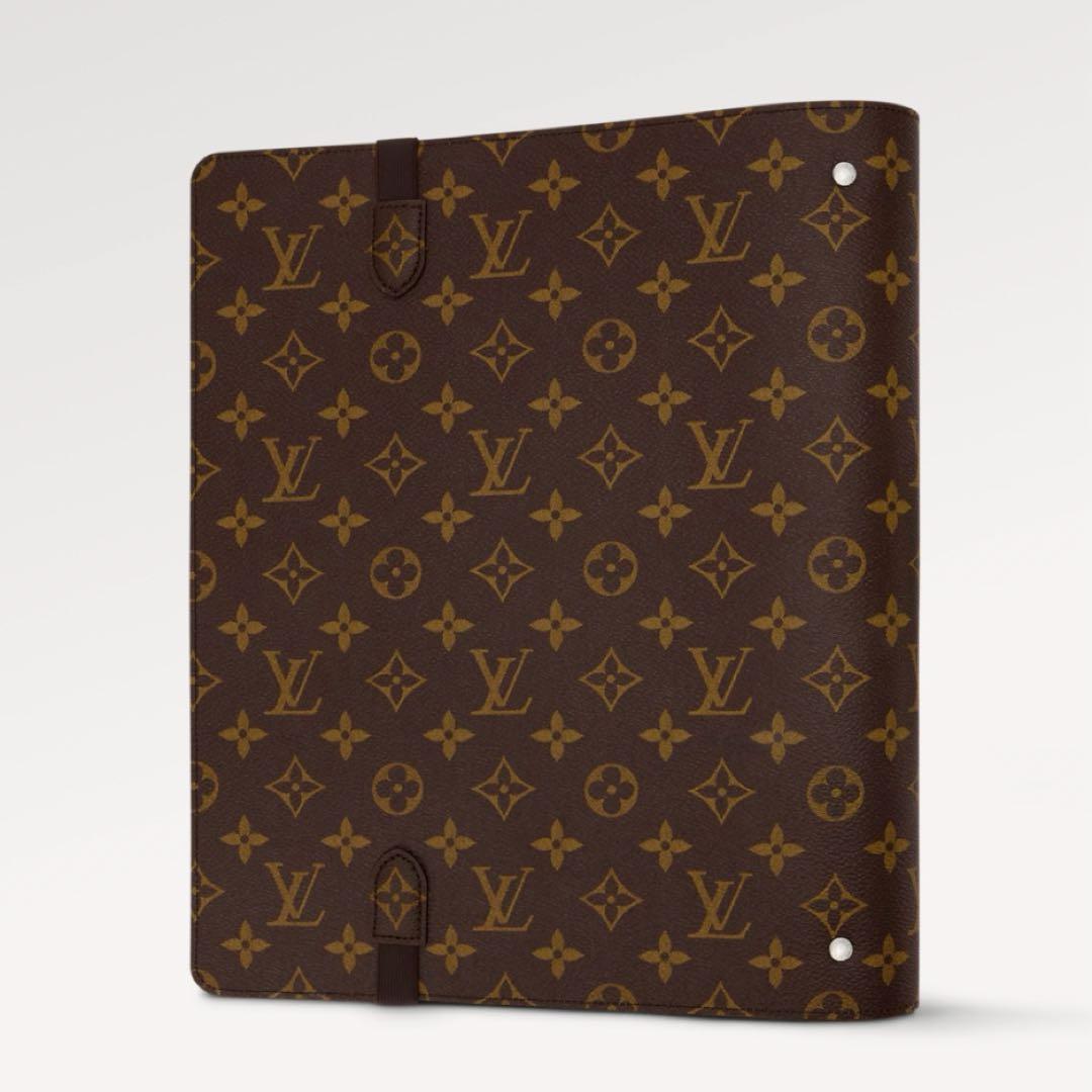 新品未使用♪日本限定IVx TMバインダー・スーパーフラット　GI1569