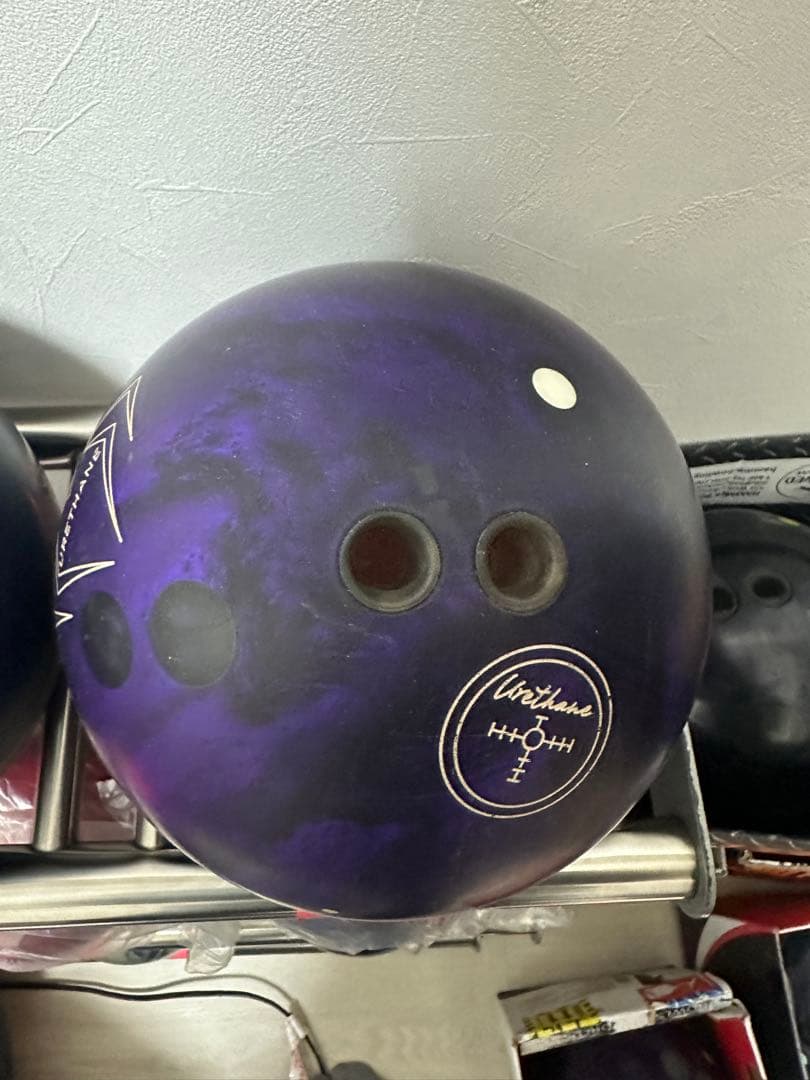 ボール BLACK WIDOW PURPLE PEARL URETHANE