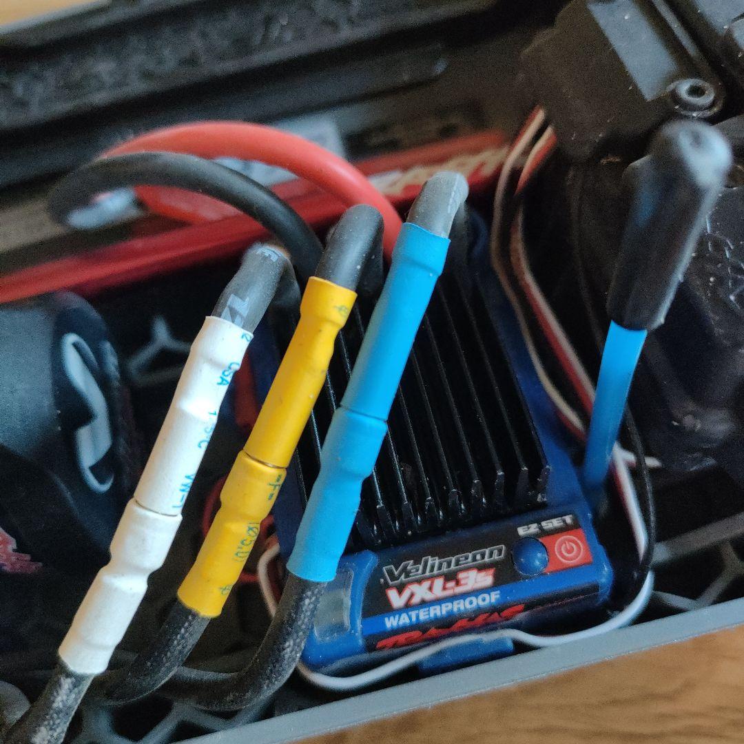 Traxxas RUSTLER 4X4 VXL ラジコン