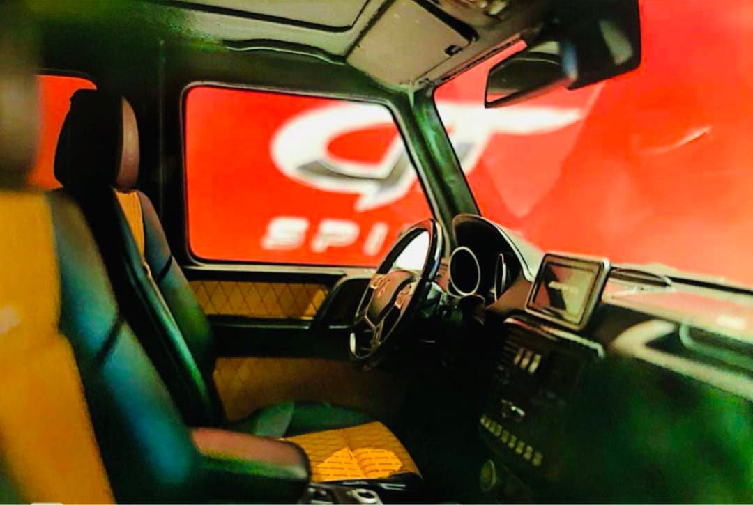 超希少 1/12 ベンツ Mercedes Benz G65 AMG V12 黒