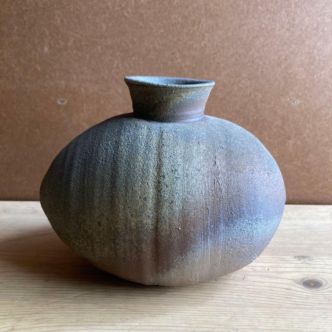 不可治窯 （ふかちがま）樺澤 健治作 南蛮俵花入　供箱あり