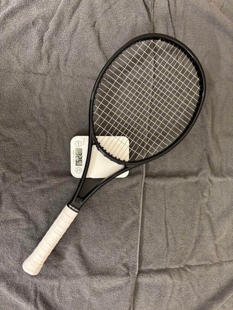 日本未販売❣️nordicdots テニスラケット 黒