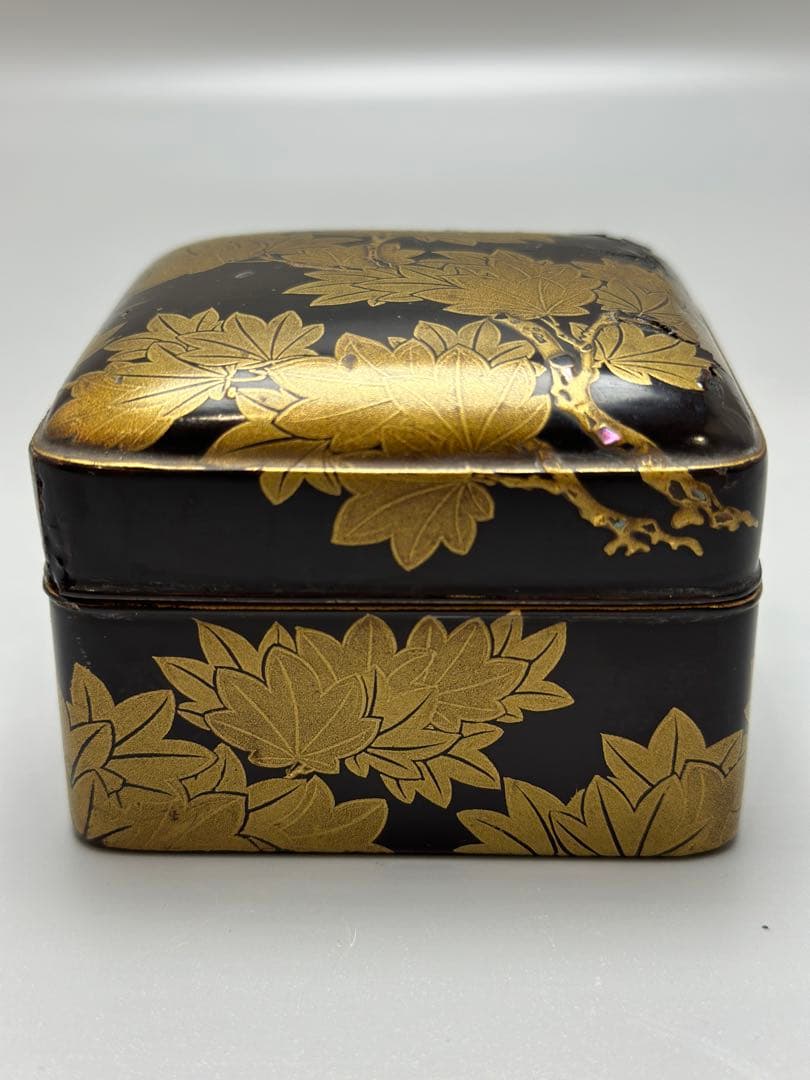 時代 紅葉 蒔絵 四方 蓋物