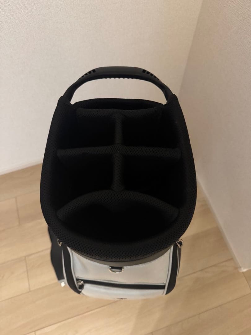 【たいくー】 Armour キャディバッグ グレー/ブラック