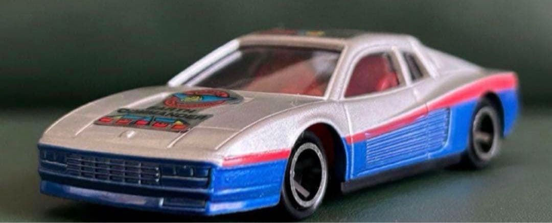 トミカ フェラーリ テスタロッサ アースコマンダー