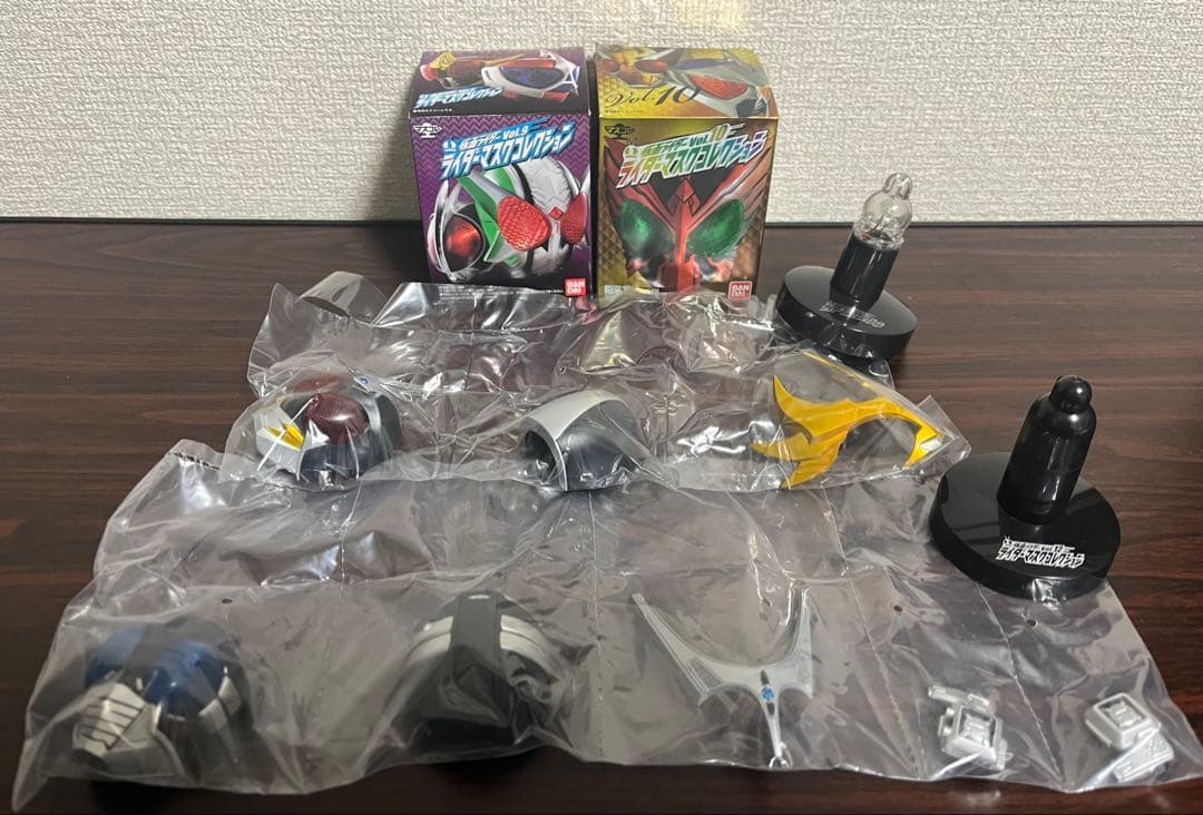 マスコレ 仮面ライダーアギト ギルス アナザーアギト G3 G4 発光台座