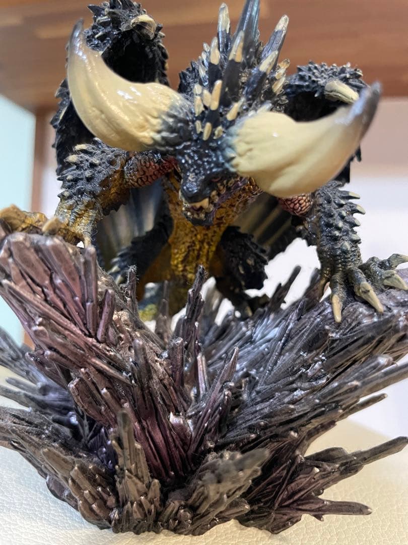 ネルギガンテ フィギュア(サントラ、デザインブック付)/【MHW 初回購入特典】