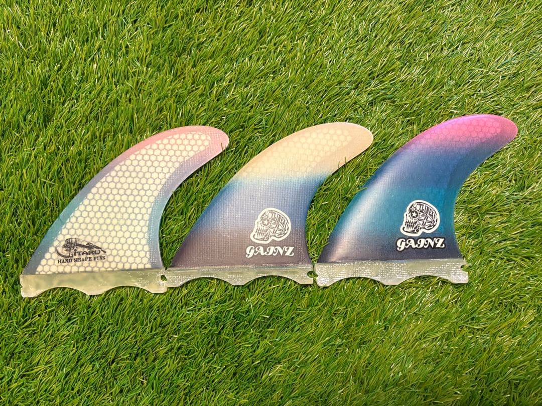 GAINZ サーフボードフィン グラデーションカラー