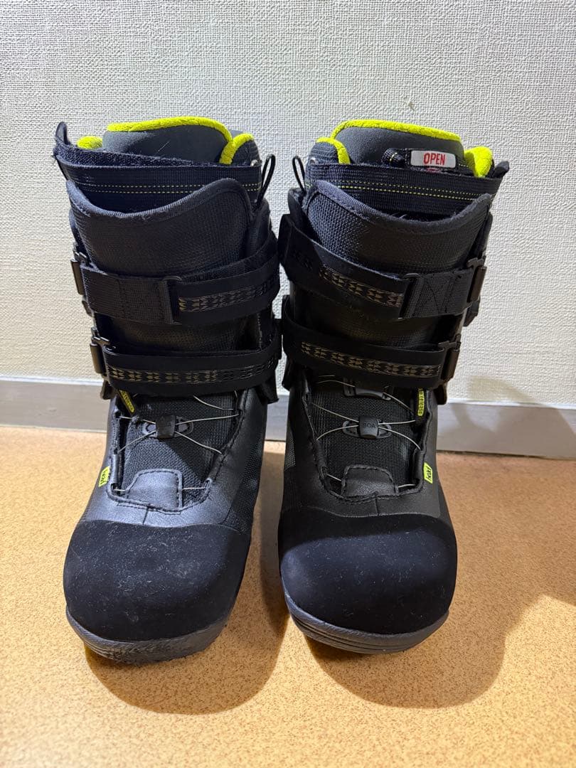 HEAD EIGHT BOA 28 スノーボードブーツ