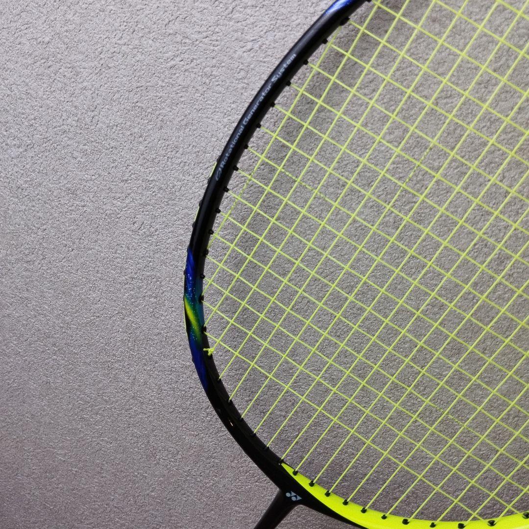 【廃盤品】YONEX ASTROX77 4UG5 シャインイエロー ①