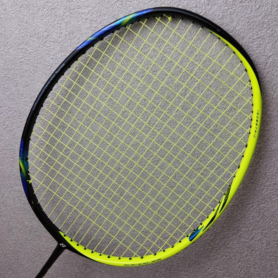 【廃盤品】YONEX ASTROX77 4UG5 シャインイエロー ①