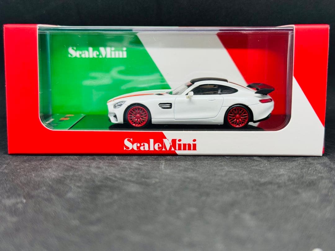 scale mini LBWK ベンツ　AMG GTS ホワイト 1/64