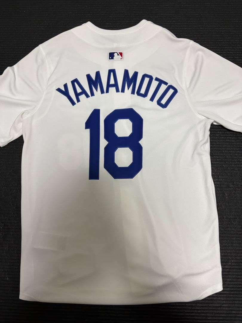 ドジャース 山本由伸ユニフォーム　Mサイズ
