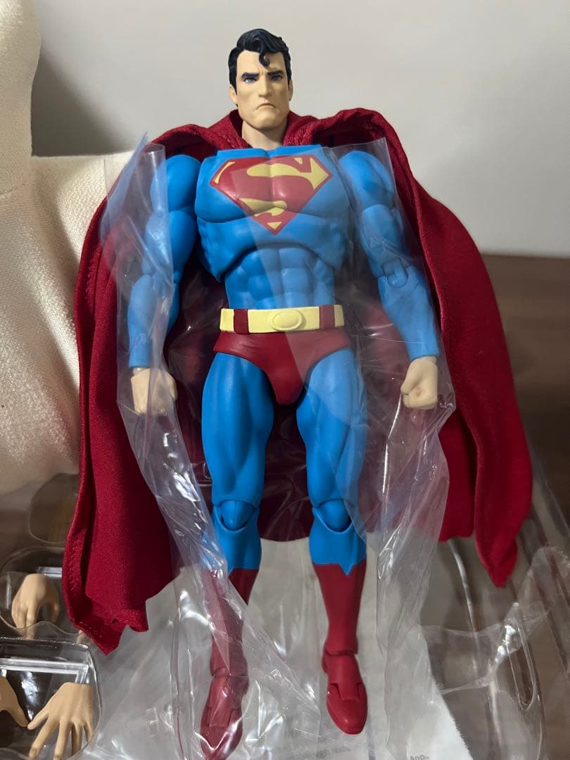 Mafex Hush スーパーマン