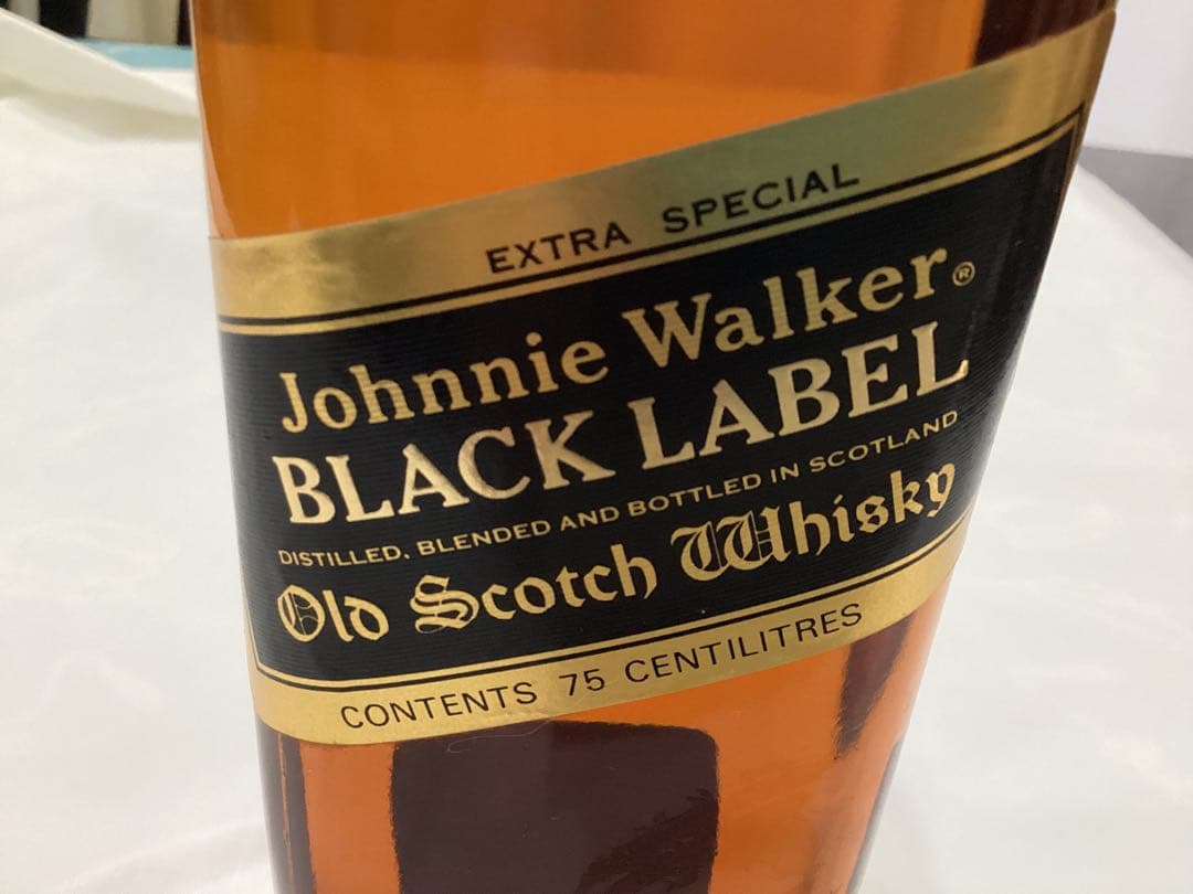 バランタイン17年　ジョニーウォーカーエキストラスペシャル　サントリー