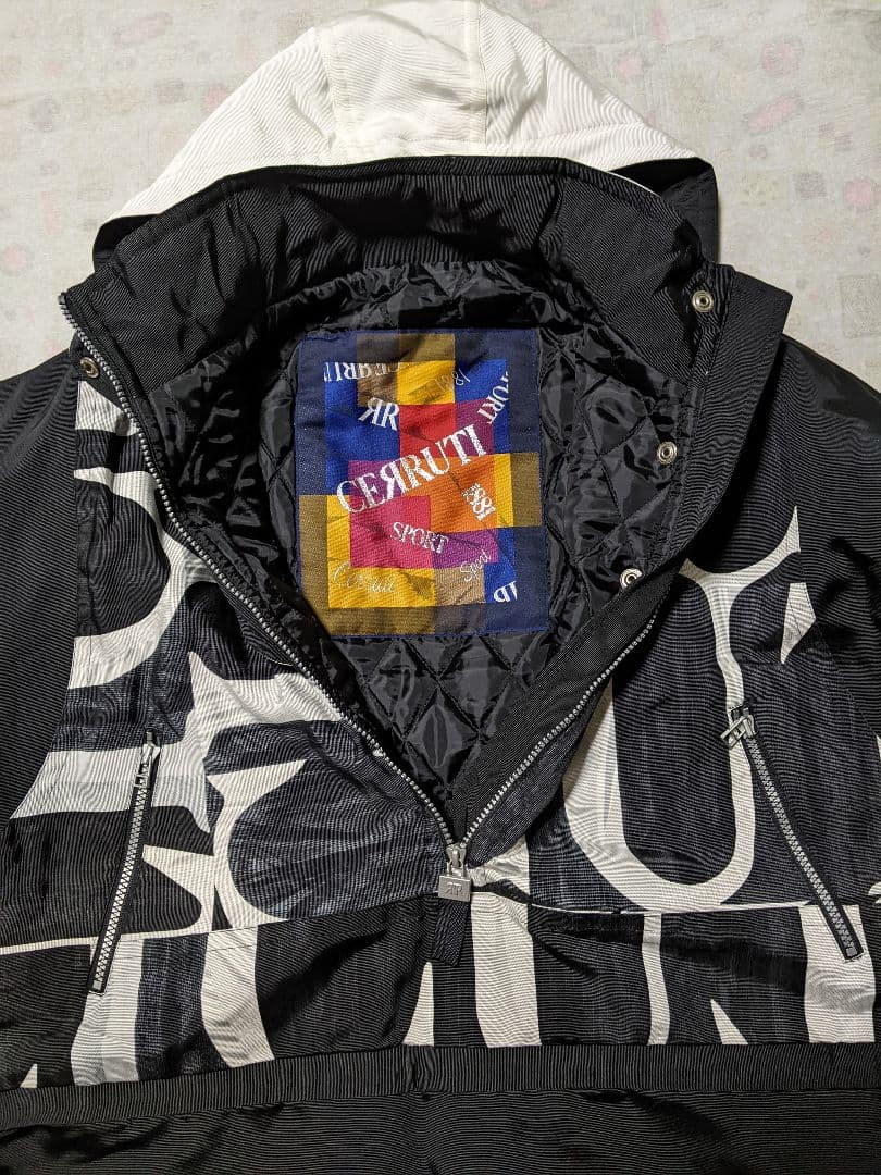 セルッティ　CERRUTI 1881のスキーウェア