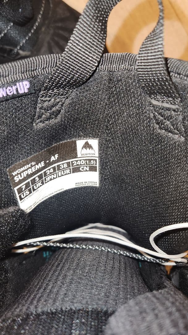 極美品BURTON SUPREME　AFレディース最高峰モデルバートンブーツ24