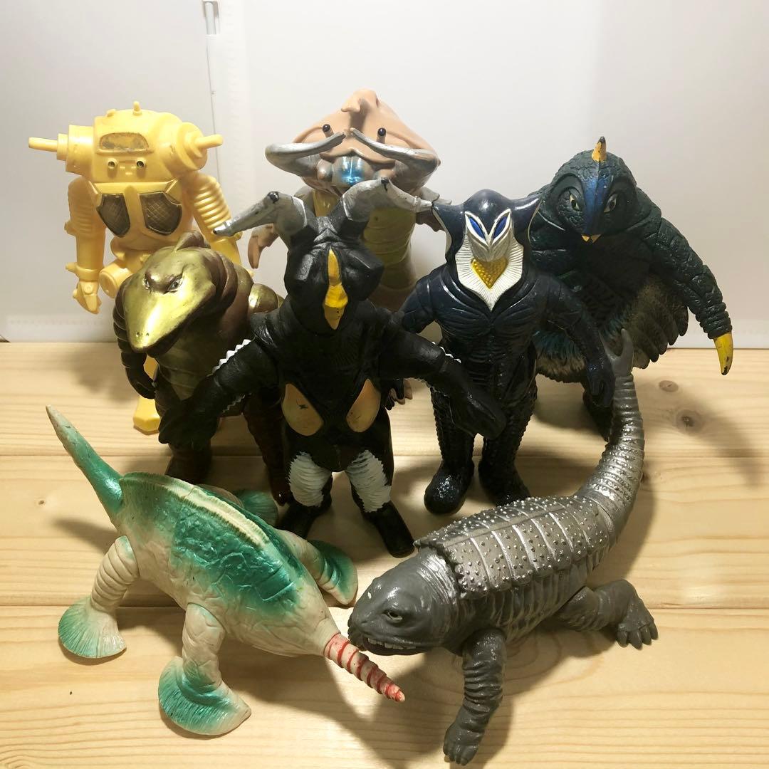 ウルトラマン　グッズ63点まとめ売り　怪獣　ソフビ 等