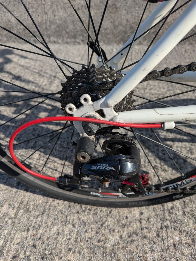 ブルーノ ミニベロ 20インチ ホワイト/レッド